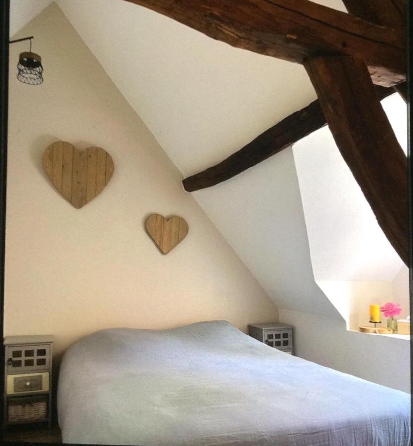 Maison Cosy En Plein Centre Ville Semur-en-Auxois Bagian luar foto