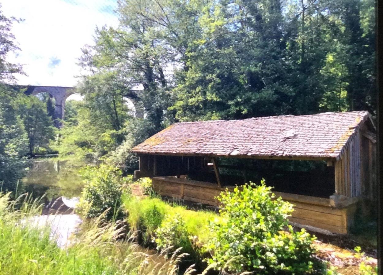 Maison Cosy En Plein Centre Ville Semur-en-Auxois Bagian luar foto