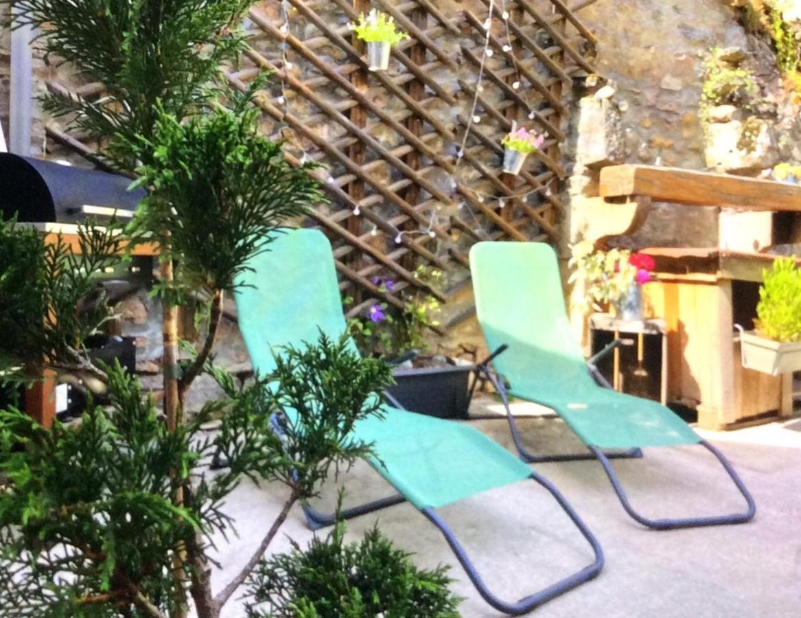 Maison Cosy En Plein Centre Ville Semur-en-Auxois Bagian luar foto